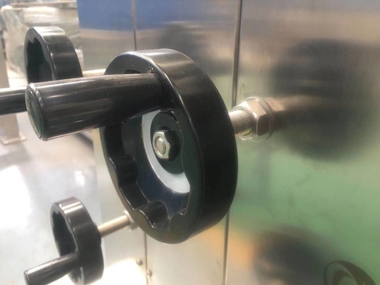 Macchina per la triturazione delle arachidi Macchina a rulli per le arachidi Macchina per la triturazione della polvere Brightsail con CE